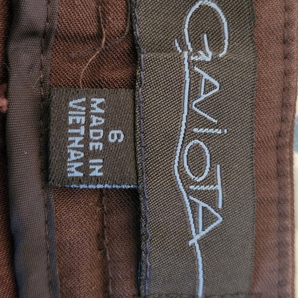 Grounded Collection - Picture 3 of 3